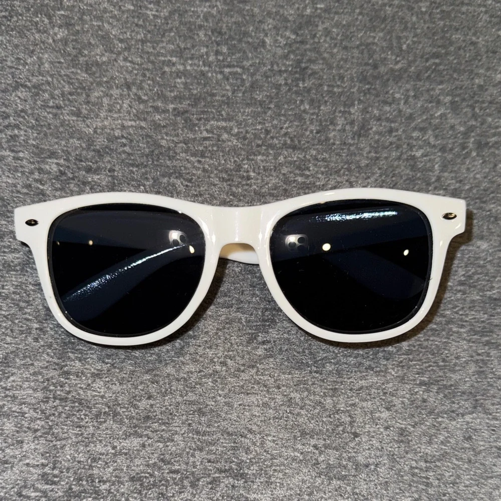 Classic White Sunglasses from Hyatt Vacation Club